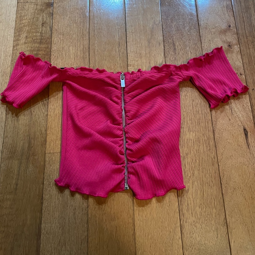NWT Forever 21 zip up crop top